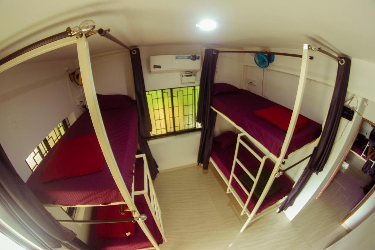 Bonds Hostel 坎多林 外观 照片
